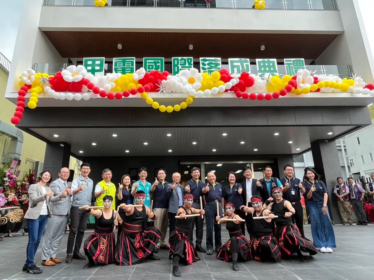 ▲台中營運總部落成啟用典禮。（圖／品牌提供）