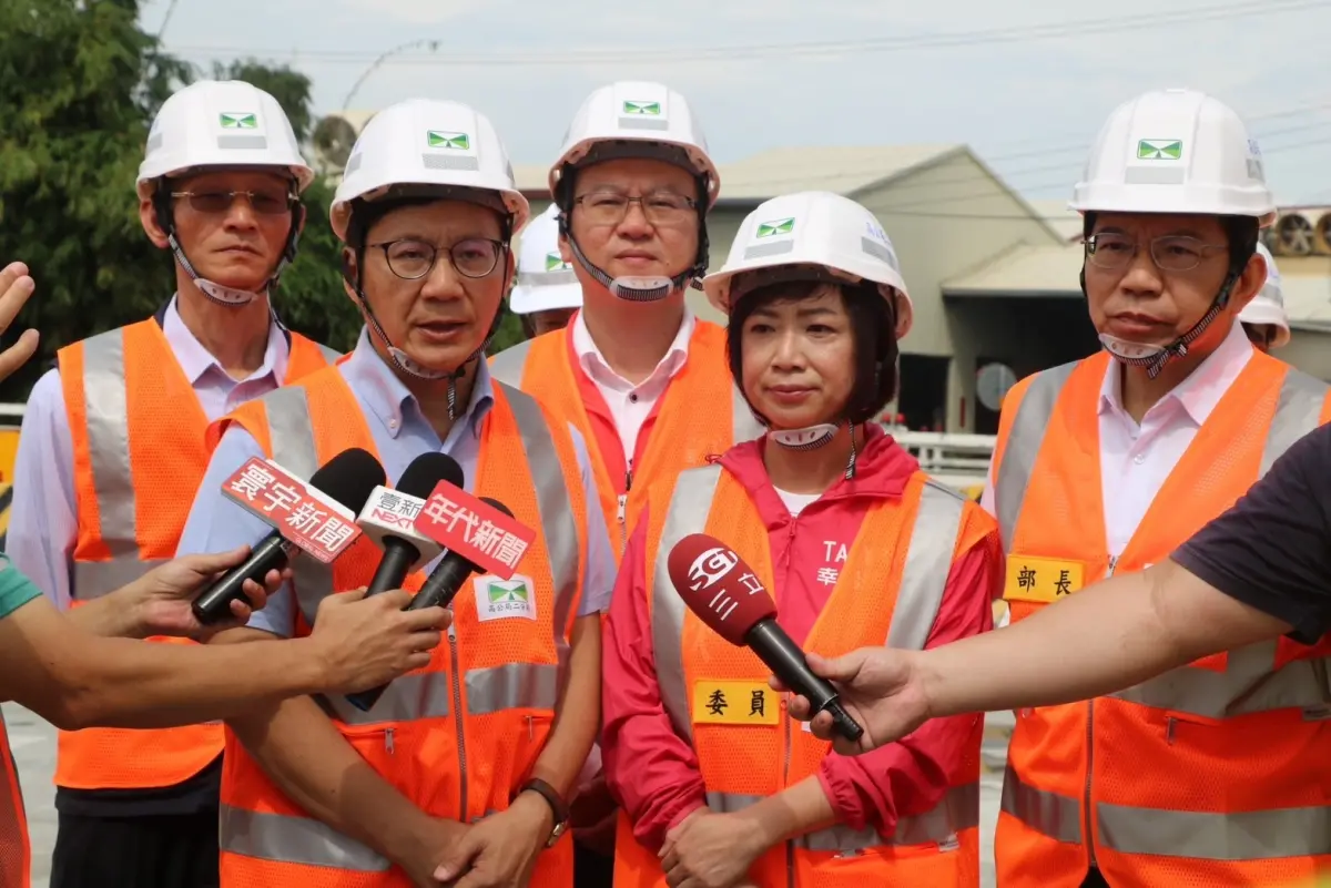 ▲立法院交通委員會今考察國道一號增設銜接台74線系統交流道工程(圖／張廖萬堅提供2023.9.28)