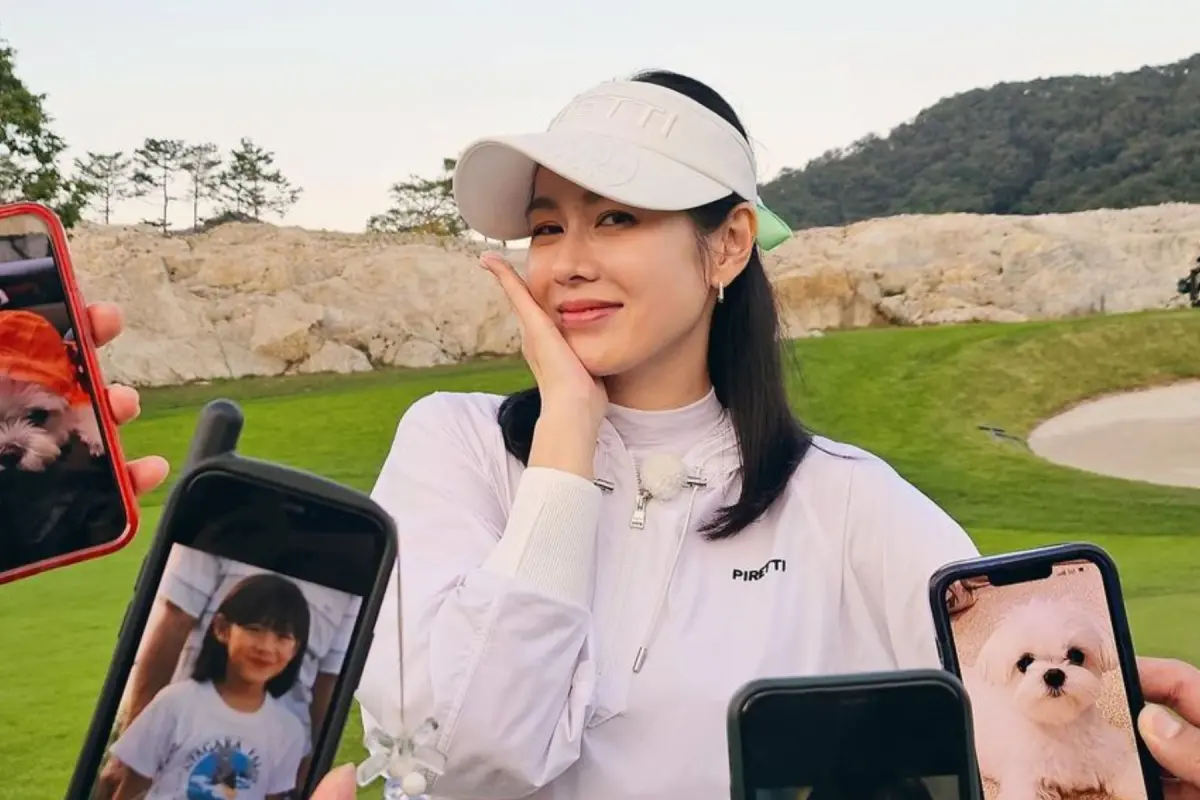 ▲孫藝真曬美腿照，底下一票粉絲卻歪樓，稱讚玄彬拍照進步了。（圖／孫藝真IG）