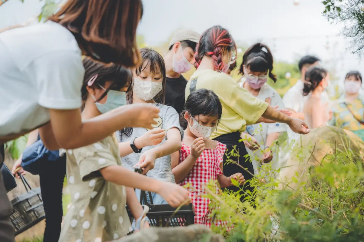 ▲苗栗縣主推登山海、伴人文農村旅遊，縣府邀來日本百萬網紅實際拍攝探訪，全力要拓展國際客源。（圖／苗栗縣政府提供）
