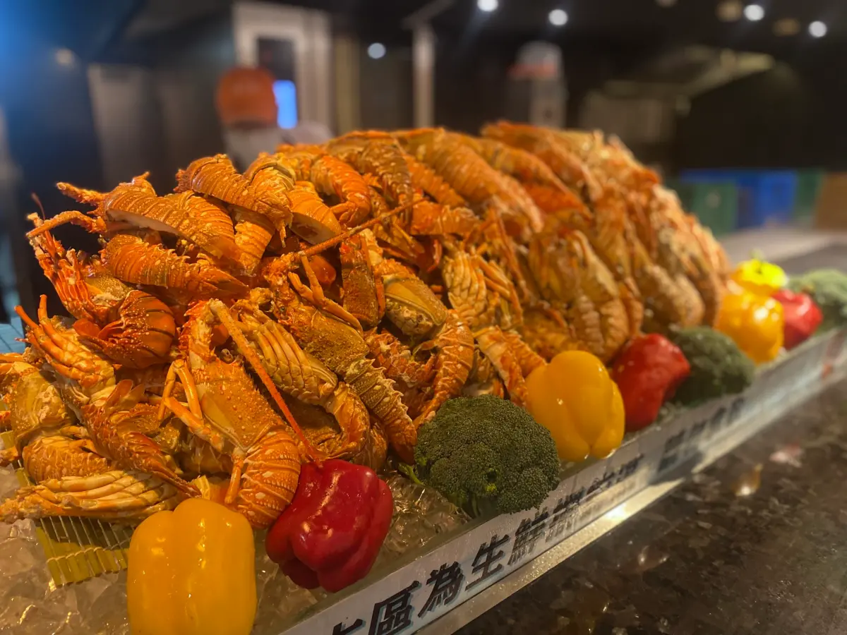 豐FOOD「龍蝦吃到飽」來了！日期、預約處快看 下午茶推1人半價