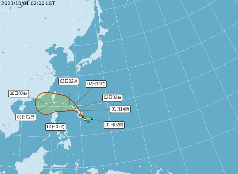 ▲小犬颱風最新路徑預估，持續朝台灣巴士海峽前進，暴風圈可能會觸陸。（圖/中央氣象署）