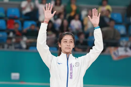 ▲劉懿萱不敵李孟竹，摘下銀牌。（圖／特派記者葉政勳攝）