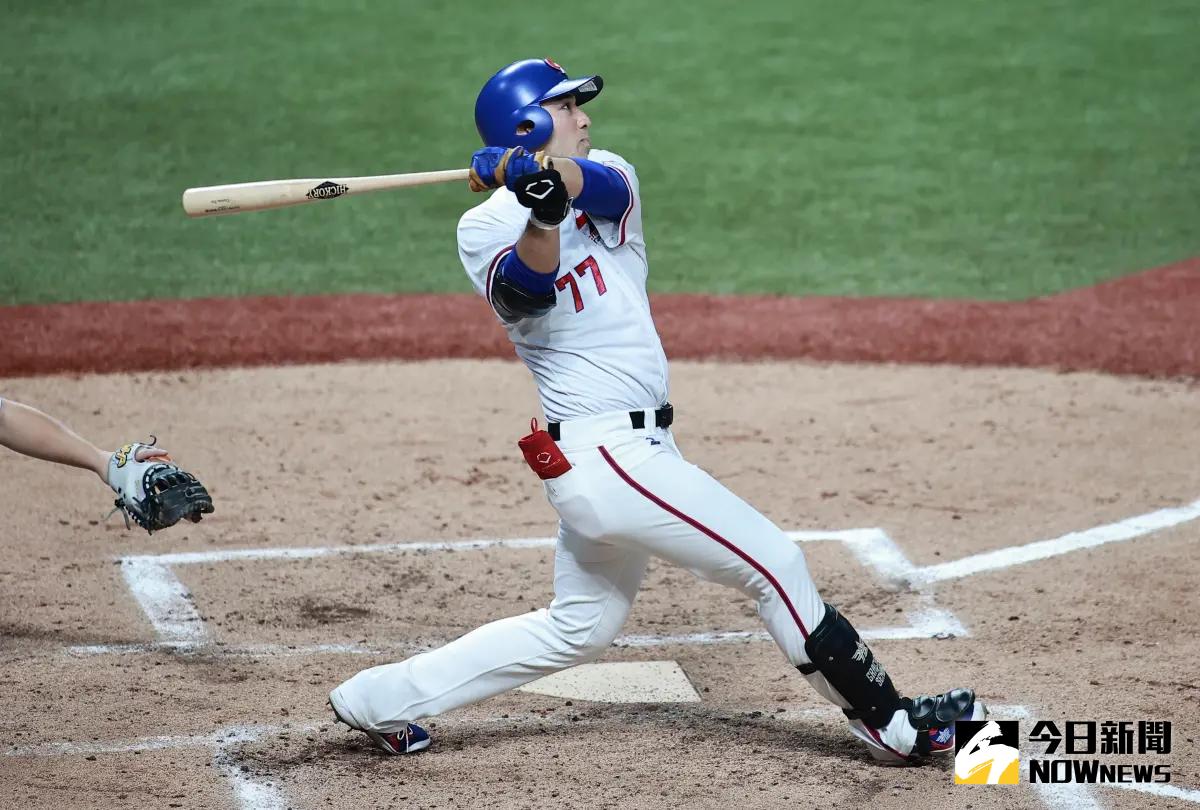 ▲中華隊今（2）日在杭州亞運「台韓大戰」以4:0擊敗勁敵韓國，球隊第四棒林安可4打數敲出2支安打。（圖／特派記者葉政勳攝）