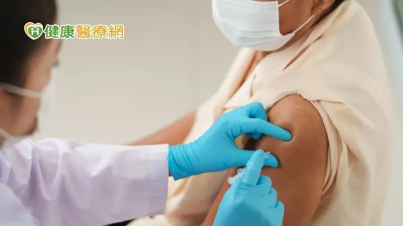 ▲打流感疫苗額外好處　專家：可降低冠狀動脈硬化、缺血性中風風險