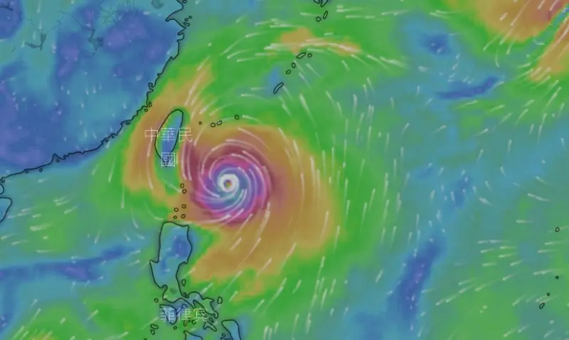 ▲小犬颱風持續朝台灣東南方移動，中央氣象署在今（3）日上午11時30分發布「陸上颱風警報」。（圖／翻攝NCDR）