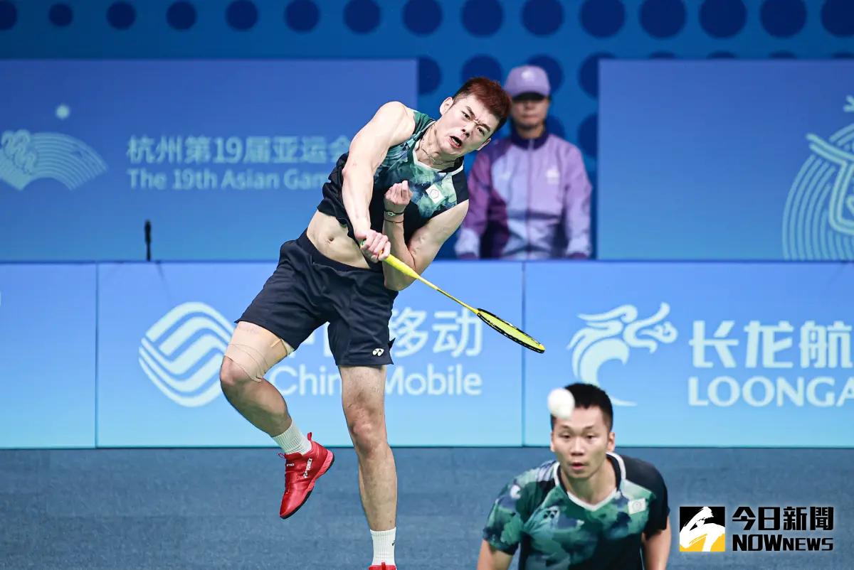 ▲巴黎奧運羽球男雙抽籤結果出爐，台灣「麟洋配」李洋／王齊麟被分在了D組，這一組有5組人馬 ，等同於小組賽要多打一場。（圖／特派記者葉政勳攝 ）