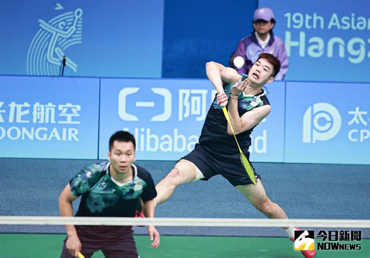 ▲李洋、王齊麟在超級1000系列馬來西亞羽球公開賽不敵保木卓朗／小林優吾，止步首輪。（圖／特派記者葉政勳攝 , 2023.10.05）
