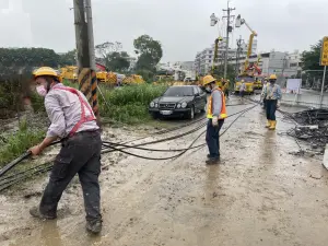 小犬颱風造成桃園地區5千餘戶停電　台電：預計今日18時恢復供電
