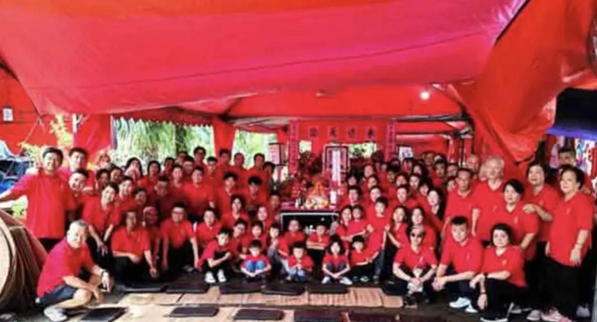 ▲馬來西亞一名105歲人瑞過世，他的子孫舉辦「笑喪」。（圖／翻攝自臉書）