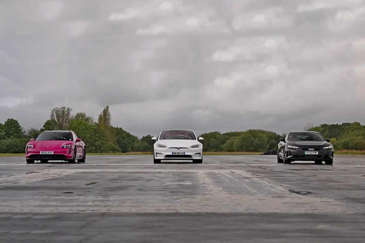 Tesla Model S Plaid vs Porsche Taycan Turbo S: A Battle for Supremacy at the Nurburgring