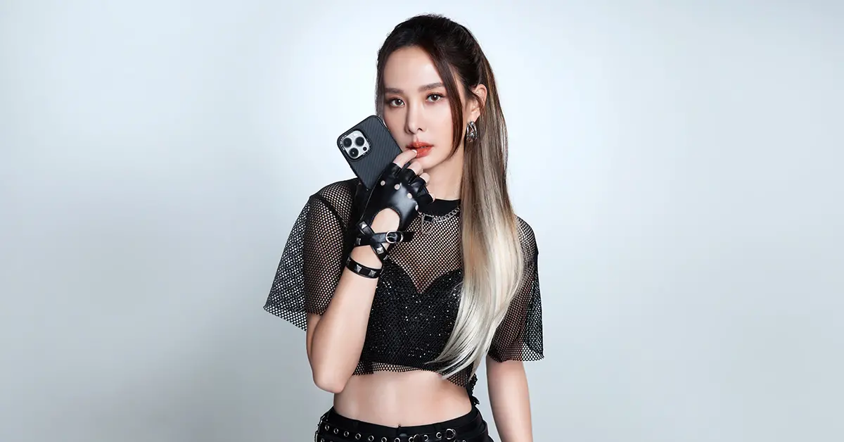 ▲安心亞為戲瘦身成功曬小蠻腰，但還沒找好紅毯戰袍。（圖／hoda提供）