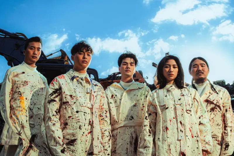 ▲老王樂隊昨日在《簡單生活節》演出時拋出震撼彈，宣布要暫時休團，坦言製作專輯的過程中，團員相處上太ㄍㄧㄥ了，才想休息一下，預計明年暑假回歸。（圖／StreetVoice街聲提供）