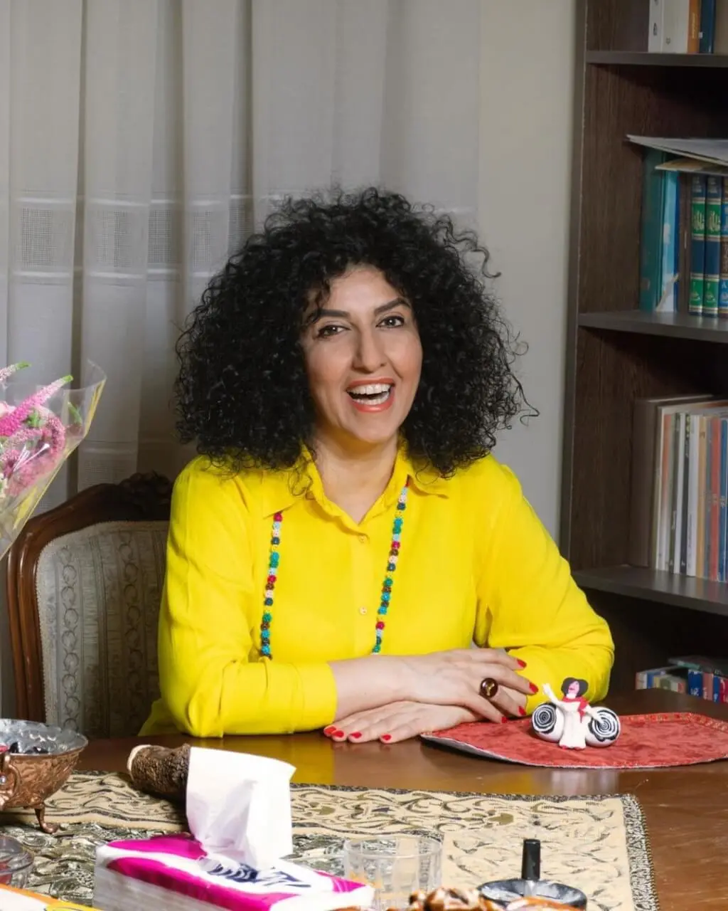 ▲伊朗女權人士穆哈瑪迪（圖）榮獲諾貝爾和平獎，聯合國6日表示，這是向伊朗女性面對報復和騷擾所展現的勇氣致敬。（圖／取自instagram.com/narges_mohamadi_51）