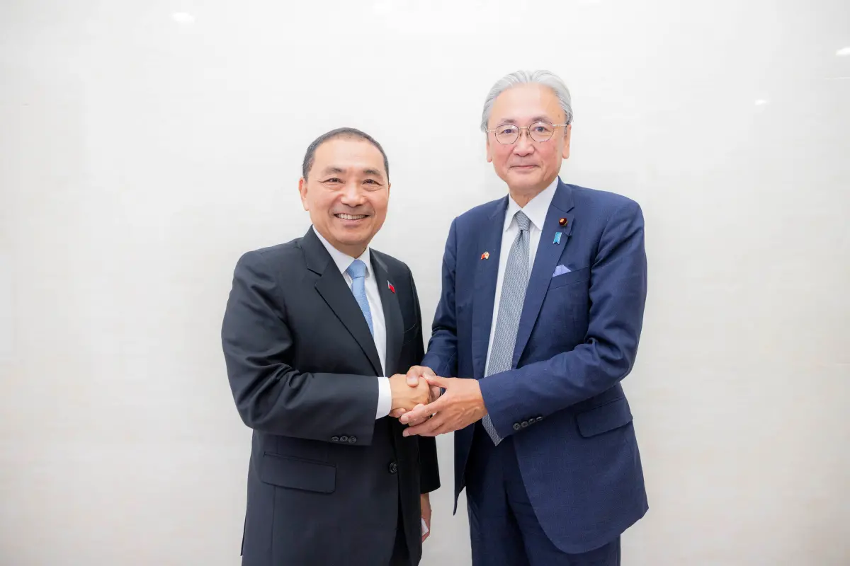 ▲國民黨總統參選人侯友宜拋出藍白合對談方式。（圖／侯辦提供）