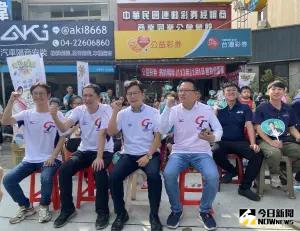 狂賀中華隊亞運奪19金 運彩公會兌現祭品文禮券大方送 ▲狂賀中華隊亞運奪19金,運彩公會號召民眾和民代感謝亞運英雄為國爭光。(圖/運彩公會提供)