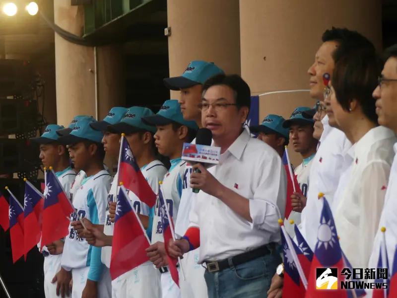 ▲新北市代理市長劉和然致詞時細數侯友宜在新北的政績。（圖 ／記者吳嘉億攝，2023.10.10）