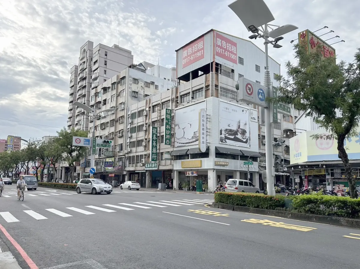 ▲高雄科工館商圈新舊屋每坪價差18.2萬元，價差幅度達一倍，是高雄熱門商圈中價差最大的一區。（圖／台灣房屋提供）