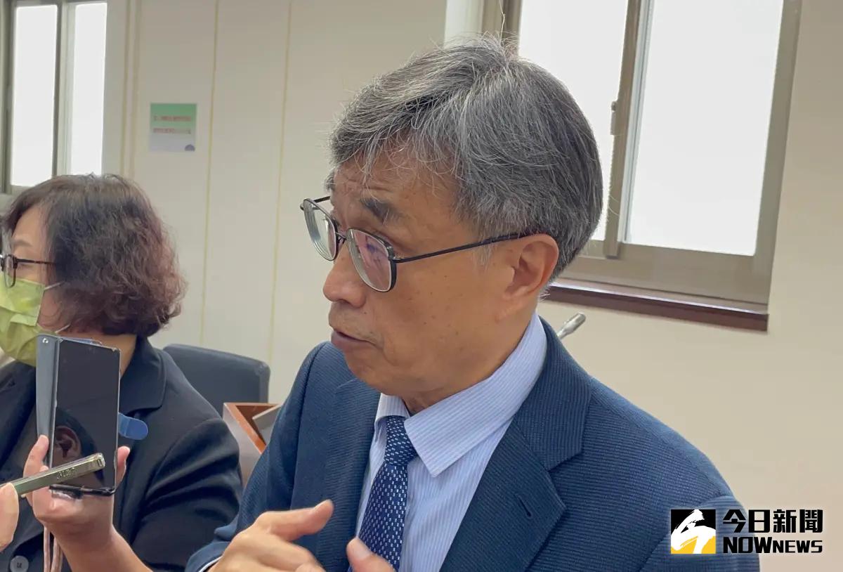 ▲農業部代理部長陳駿季今（11）日出席立法院經濟委員會，提到農業部正考慮未來以降低關稅因應缺蛋問題的可能性。（圖／記者林志怡攝，2023.10.11）