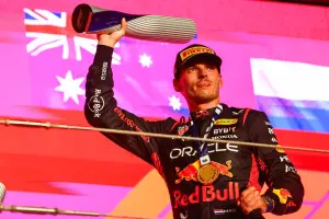 F1／Max Verstappen神奇冠軍三連霸！追平「車神」舒馬克偉大紀錄
