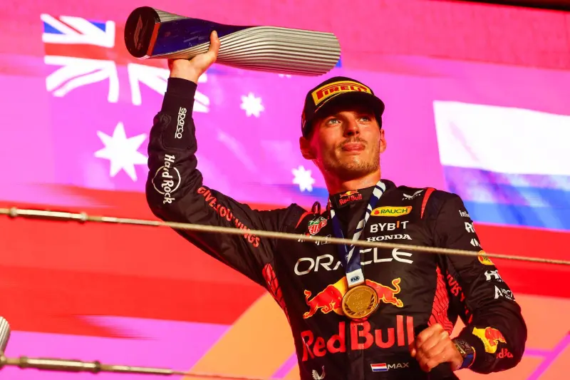 ▲Red Bull 車隊荷蘭籍車手Max Verstappen於台灣時間8日凌晨登場的2023年一級方程式賽車卡達大獎賽衝刺賽（Sprint）中，提前衛冕封王，搶先贏得三連霸的F1世界冠軍頭銜，並在卡達正賽中拿下本季第14場勝利。(Red Bull提供）