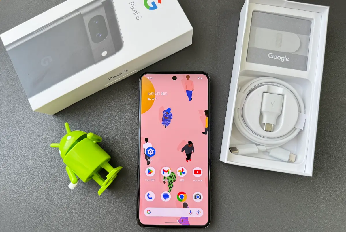 ▲Google 商店雙11檔期推出買Pixel 8手機，可用半價加購Pixel Buds Pro耳機或Pixel Watch手錶 。（圖／記者周淑萍攝）