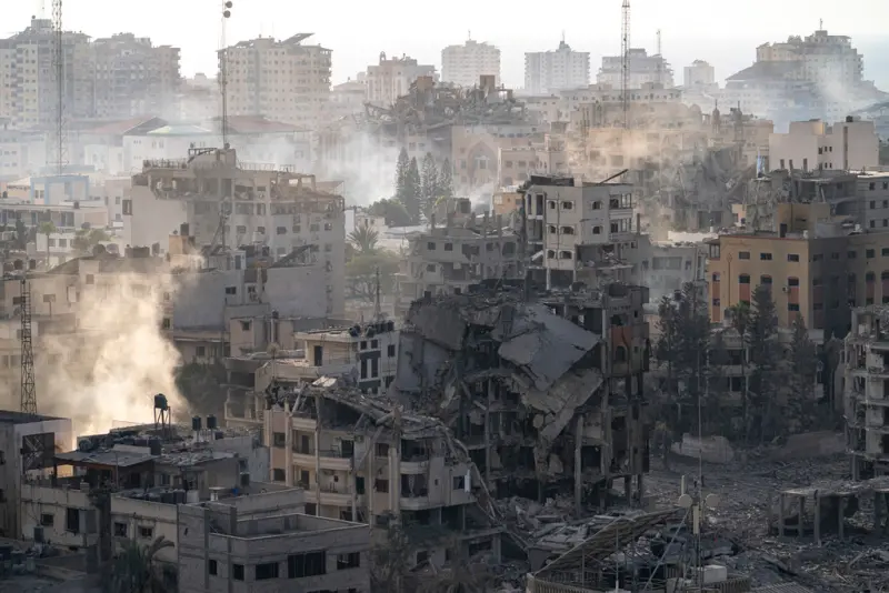 ▲以巴戰火繼續，以色列國防軍在加薩走廊（Gaza Strip）實施大規模空襲與全面圍困，當地人道危機持續惡化。（圖／美聯社／達志影像）