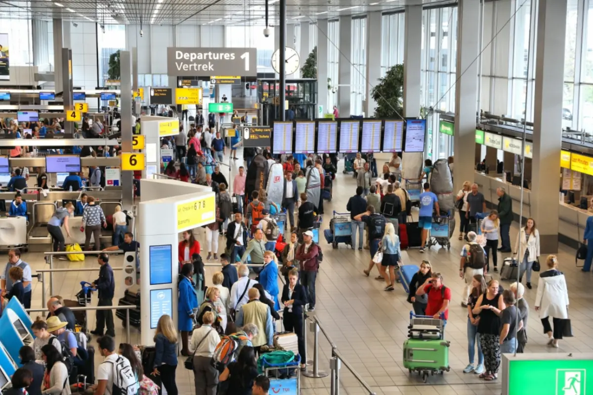 ▲在國際移民人口挹注下，加拿大人口即將突破4000萬人。（圖/取自Shutterstock)