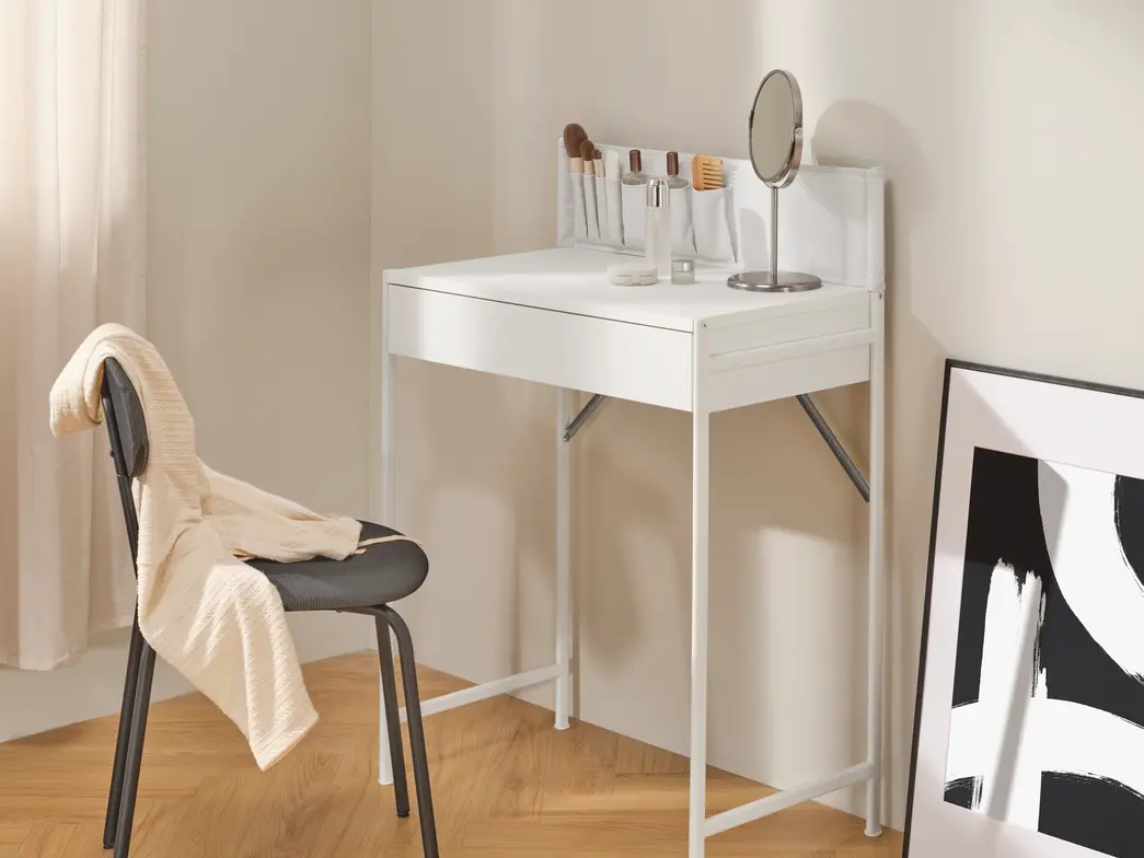 ▲百貨公司周年慶開跑，擔心化妝品、保養品買太多沒地方放，8大美妝收納神器公開。（圖／IKEA提供）