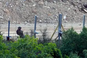 真主黨參戰？以色列朝黎巴嫩境內開砲　稱有武裝人員試圖滲透邊境
