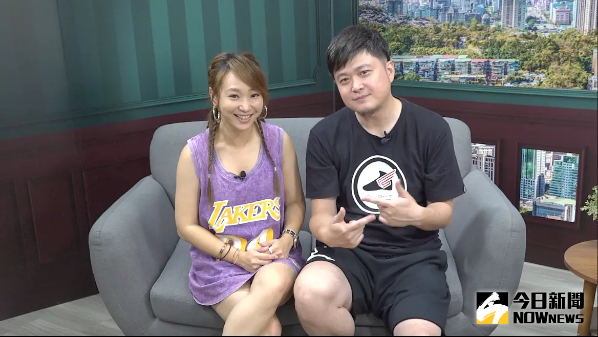 ▲NOWnews推出全新節目《鞋槓人生》將於10/15起每週日早上十點播出，十八天、呂佳宜要帶大家將入潮鞋世界。（圖／吳忠育 攝）