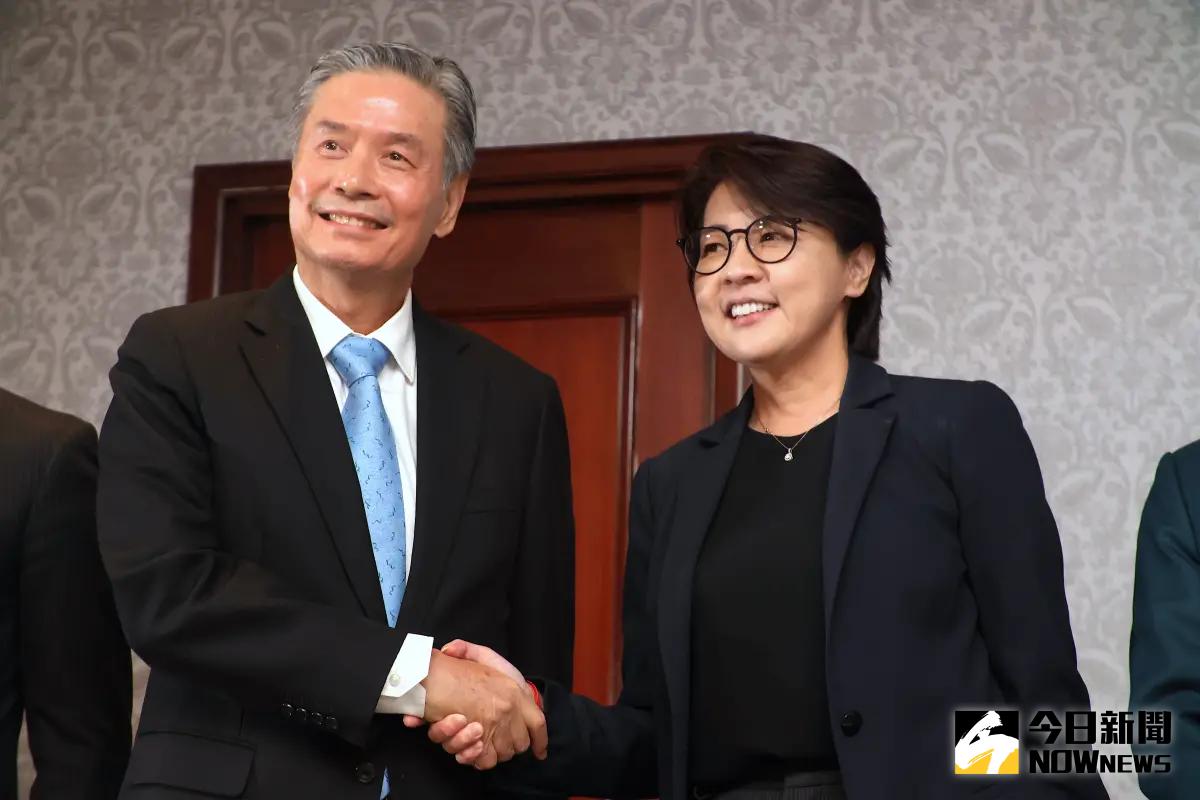 ▲藍白合首場幕僚會議14日登場，但僅一天雙方就互相攻擊。（圖／記者陳明中攝）