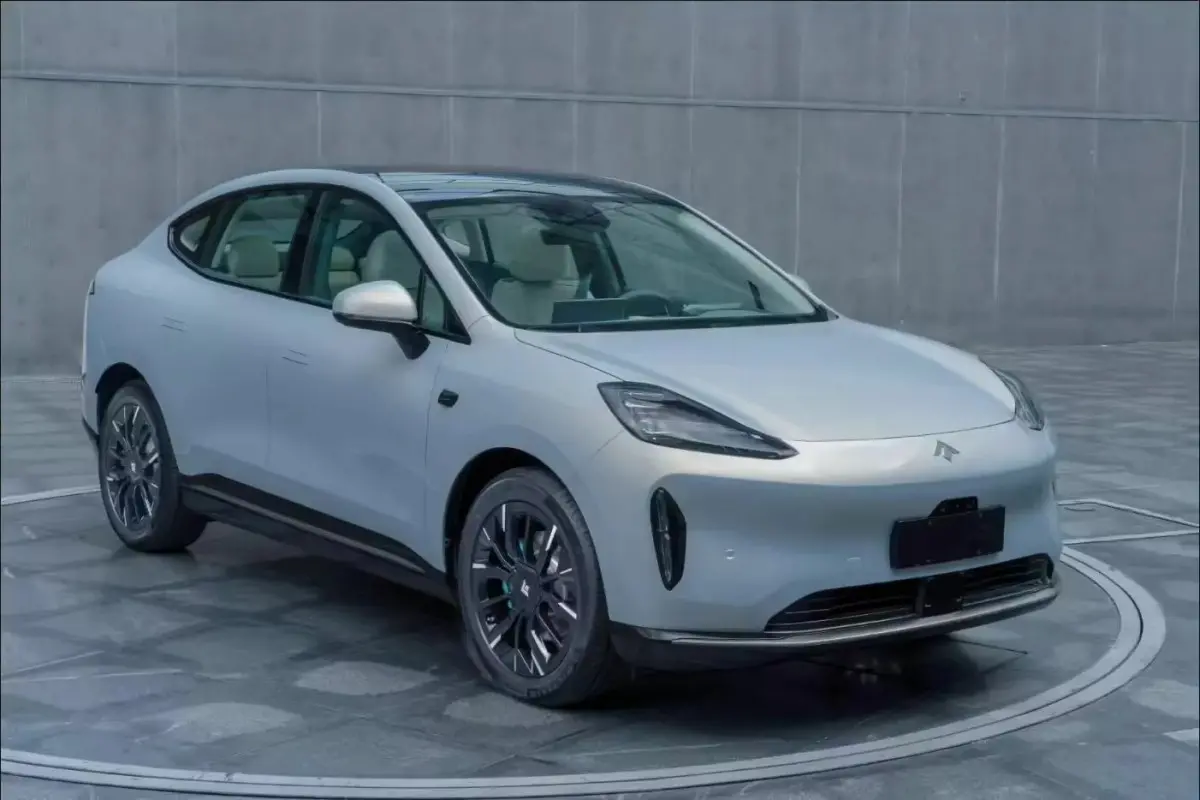 ▲ 廣汽新款Aion Hyper HT擁有鷗翼車門 335匹純電動力相當吸引人 