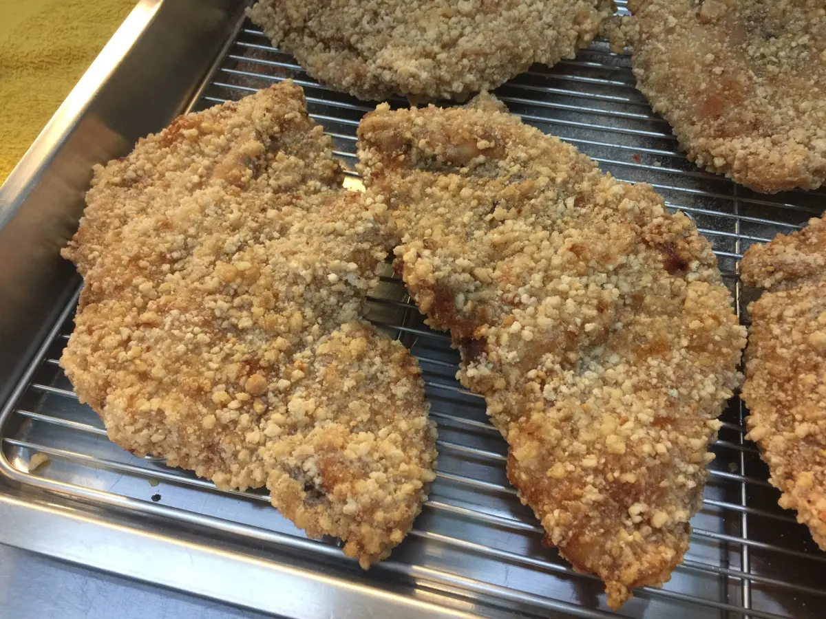 ▲蘇丹紅辣椒粉風暴延燒，嘉義市衛生局追查發現，問題蘇丹紅辣椒粉、胡椒粉流向轄內一家連鎖雞排店。示意圖，非當事雞排。（示意圖／NOWnews資料照）