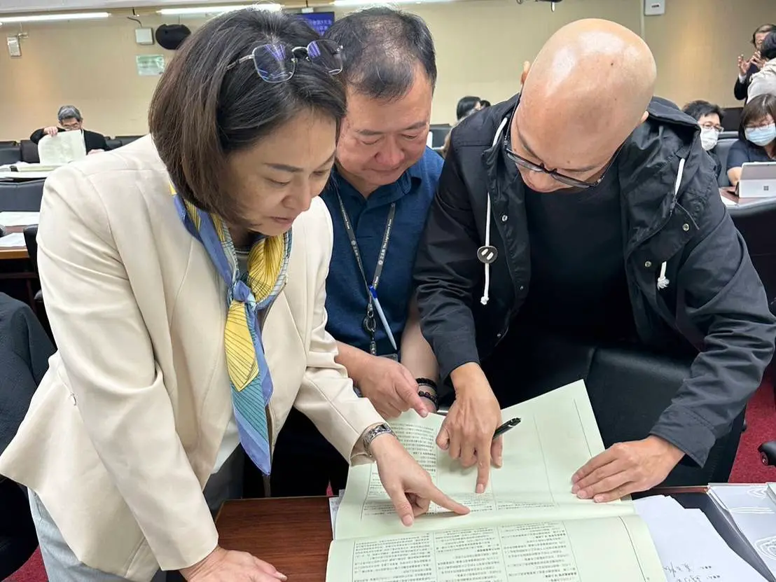 ▲賴香伶批評，只要副總統賴清德一句話就能決定哪個法案能否送審，根本是藐視國會跟國人的意志。（圖／賴香伶辦公室提供）