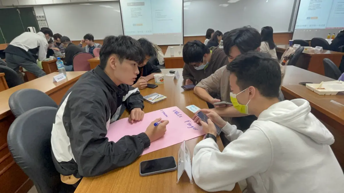 ▲台科大「人因工程學」全英語課程，課堂營造以英文討論的支持與活潑環境，獲EMI創新教學競賽優等獎。（圖／台科大提供）