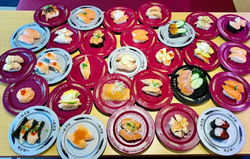 壽司郎瘋了！18款鮭魚「每貫20元」今開吃　藏壽司賣「初戀滋味」
