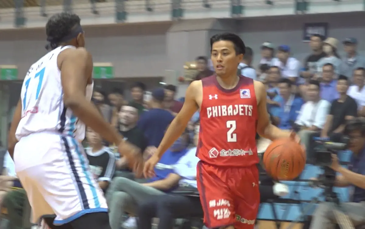 ▲富樫勇樹在對上富邦勇士的比賽，全場投進9顆三分、攻下38分，還在最後2秒命中三分準絕殺，率千葉噴射機隊以85:82逆轉取勝。（圖／記者吳忠育攝）