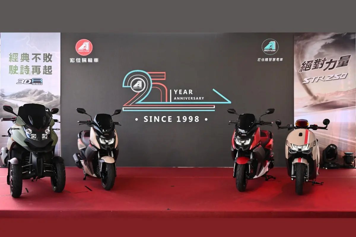 ▲ 白牌王者宏佳騰STR 250強勢來襲，25週年特仕車魅力換裝驚喜登場 