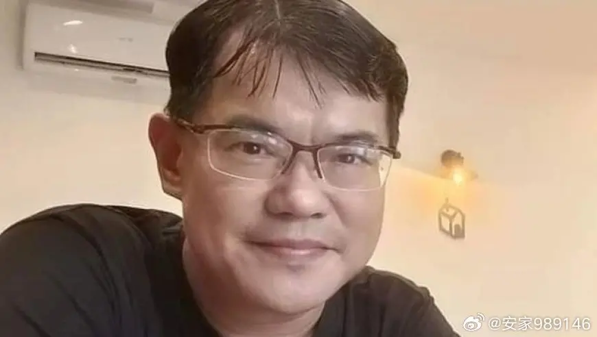 ▲54歲張文輝曾和阿牛合唱，今傳出打桌球突昏迷當場身亡。（圖／翻攝安家989146微博）