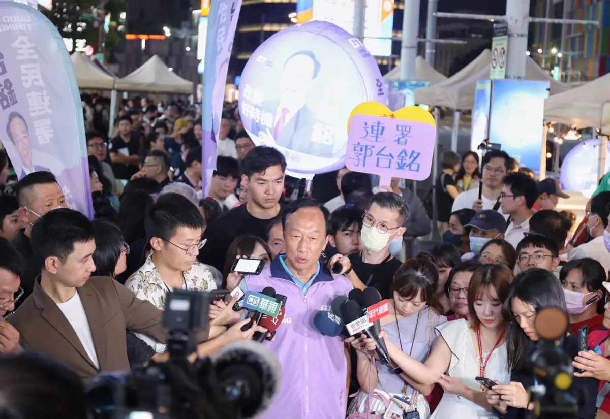 ▲鴻海創辦人郭台銘證實，有和柯文哲會面。（圖／郭辦提供）