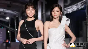 金鐘紅毯／蔡黃汝峮峮「天使惡魔」性感開高衩！豆花妹酥胸全露出
