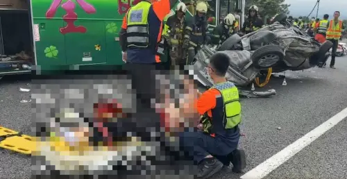 國3遊覽車事故釀4死22傷！公路局調查「駕駛人車駕籍」結果出爐
