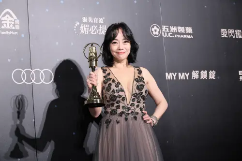 ▲范瑞君拿下「迷你劇集女配角獎」。（圖／NOWnews攝影中心）