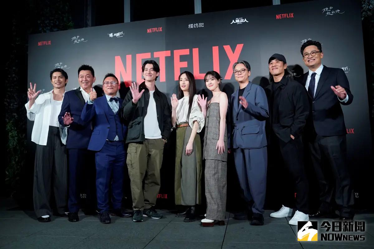 ▲吳慷仁（左四）金鐘視帝不敵演3集的薛仕凌，相信賽制有爭議的話，明年會微調。（圖／記者林敬原攝）