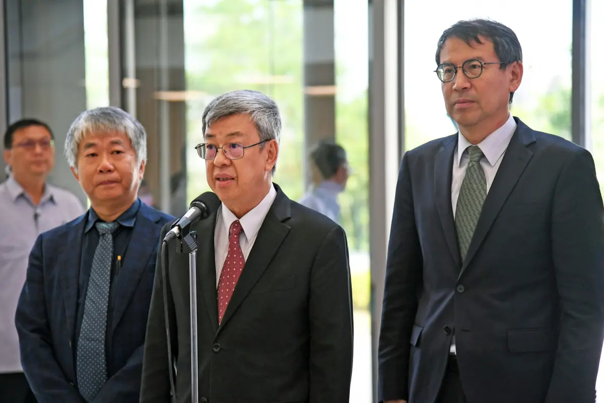 ▲中國官媒證實政府對鴻海查稅與土地，陳建仁表示，相關單位第一時間與鴻海保持聯繫，希望視情況提供協助。（圖／行政院提供）