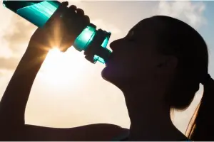 喝水,口渴,缺水,健康喝水