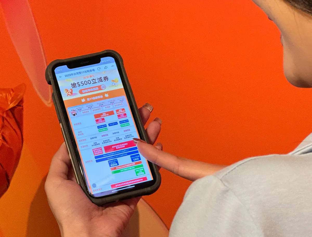 ▲淘寶天貓在今年雙11首度推出「淘寶PLUS」，購物滿249人民幣即可免運直寄台灣。記者上月底曾經實測過，可能因為非大檔期，購買6個不同店家的商品，從下單到宅配到家約8天，算是有感進步。（圖／記者周淑萍攝）