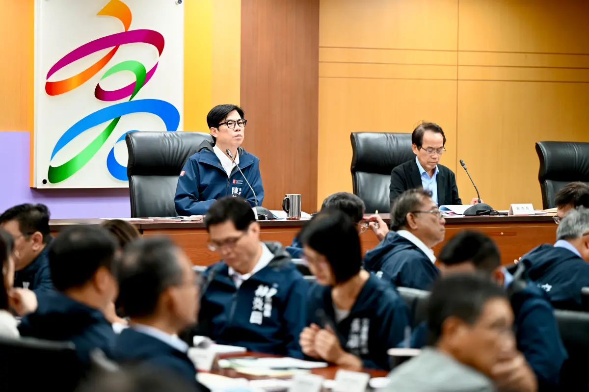 ▲高市府首創全國實體「淨零學院」提供政府、產業淨零人才，市長陳其邁也要求市府同仁應具備相關知識，以利政策推動，並作為減碳工作最強的後盾。（圖／高市府提供）