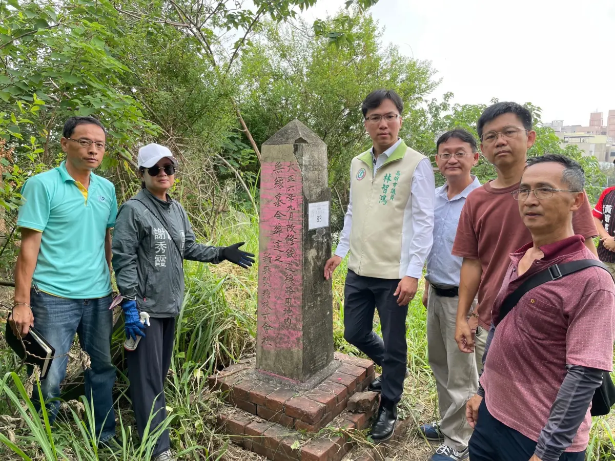 ▲議員林智鴻今天與北門里長謝秀霞及歷史考究專家學者共同前往現勘，共同為北門的歷史場域請願。（圖／林智鴻辦公室提供）